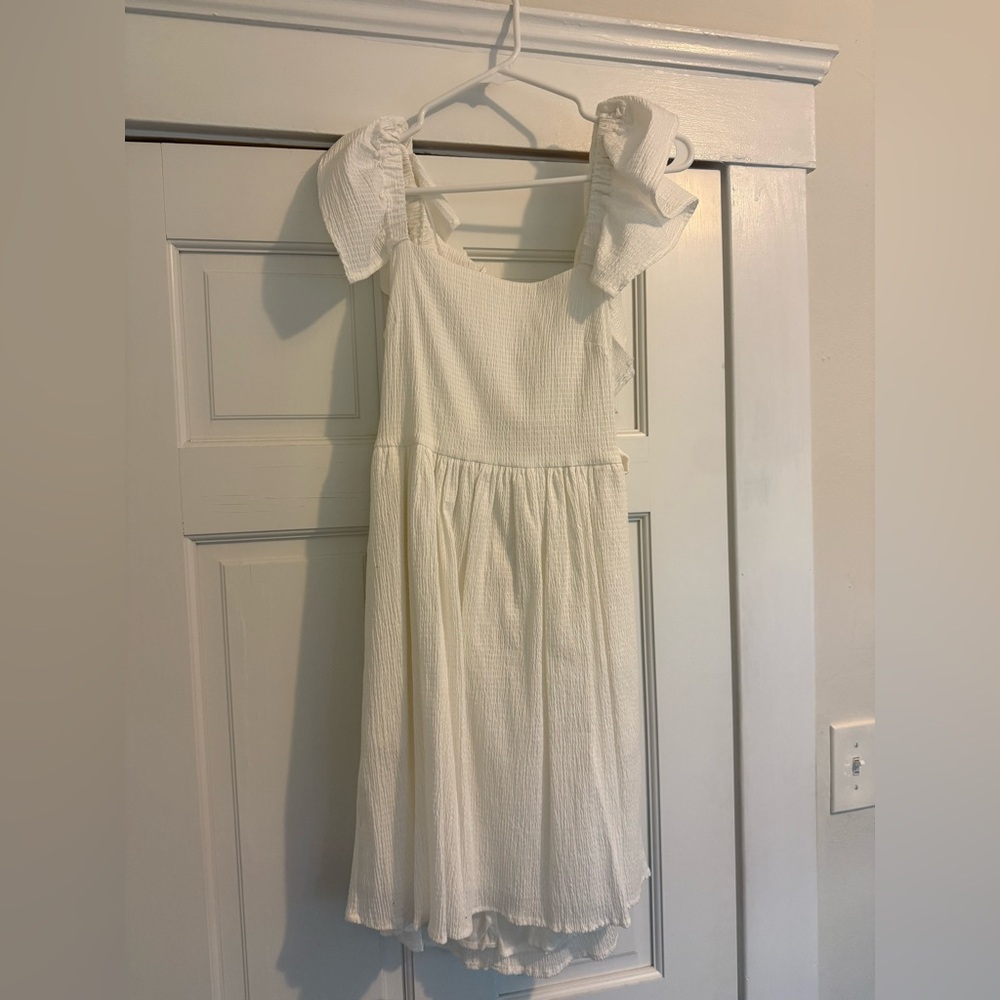Francesca's Collections White Bridal or Beach Dress